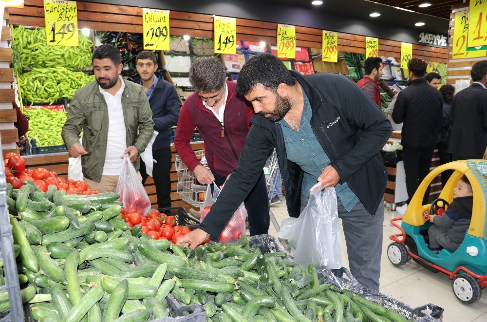 Ramazan döneminde hane harcamaları artıyor