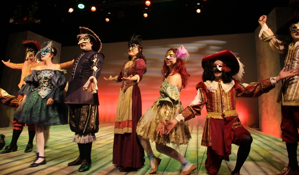 Erzurum Devlet Tiyatrosu ″Mösyö de Pourceaugnac″ adlı oyunla sezonu açacak