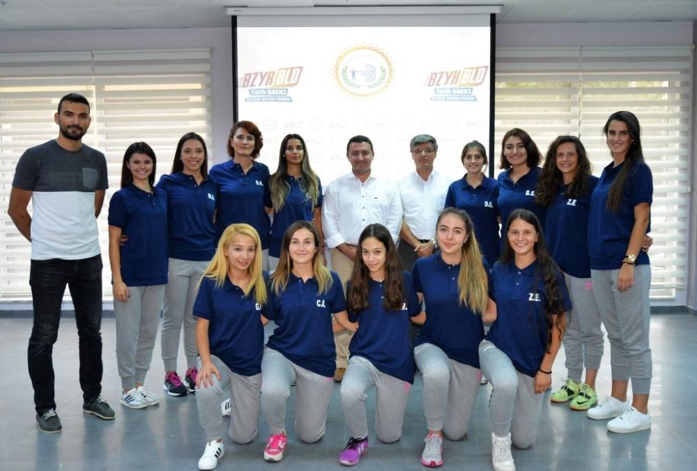 Bozüyük Belediyesi bayan voleybol takımı kritik virajda