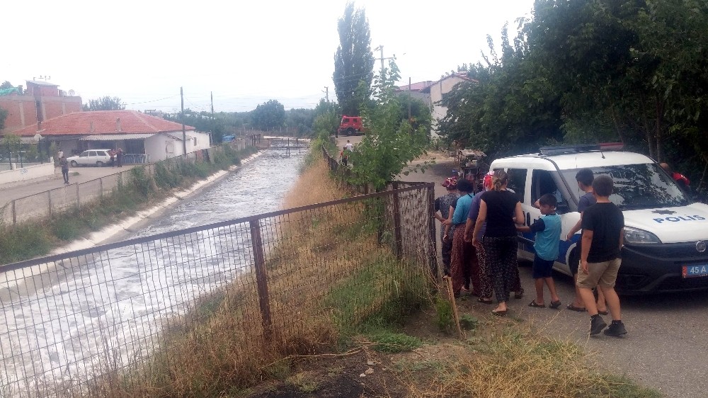 Koyun otlatırken sulama kanalında boğuldu