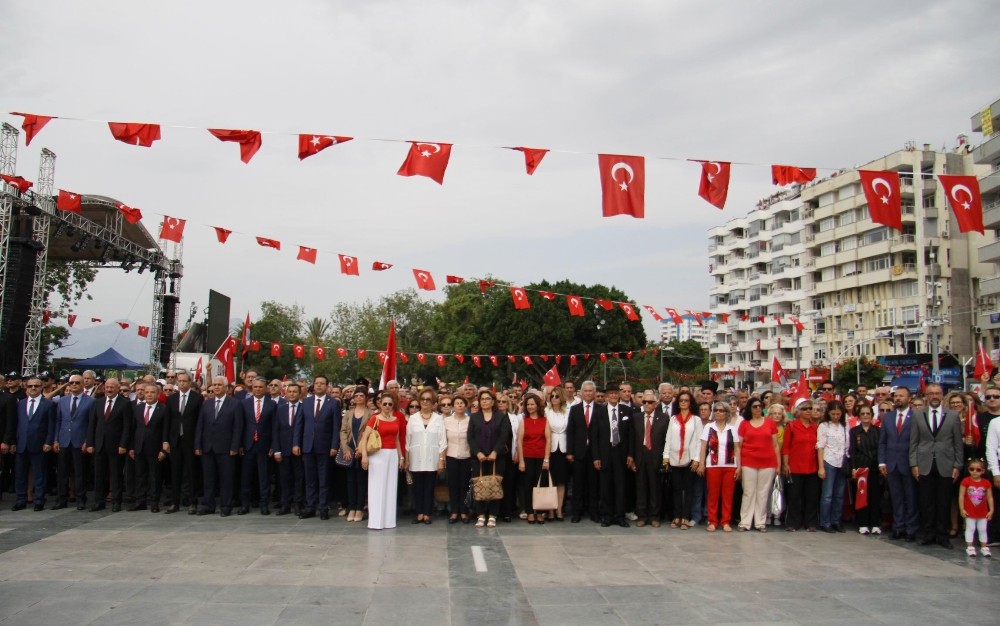 Antalya’da 19 Mayıs kutlamaları