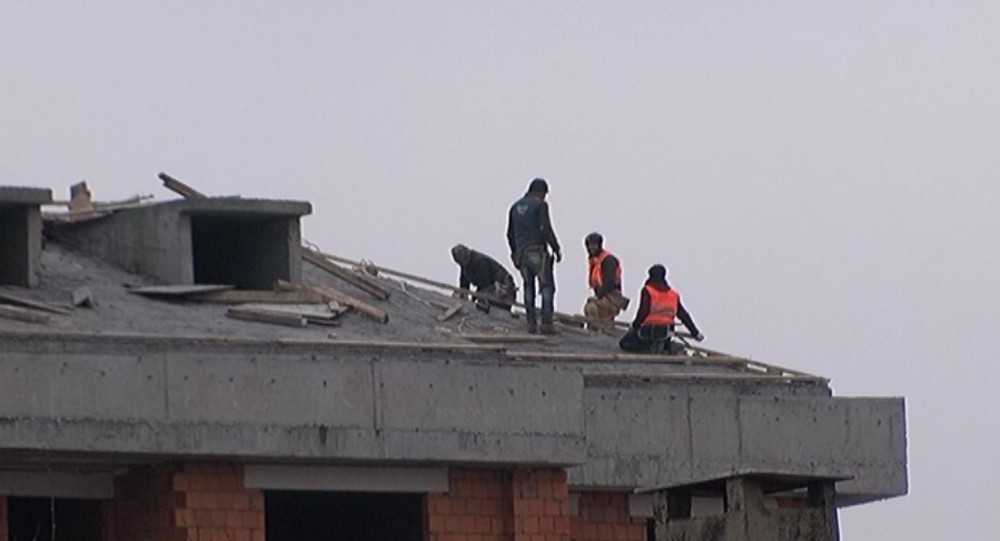 (Özel) İstanbul’da işçilerin ölümle dansı kamerada