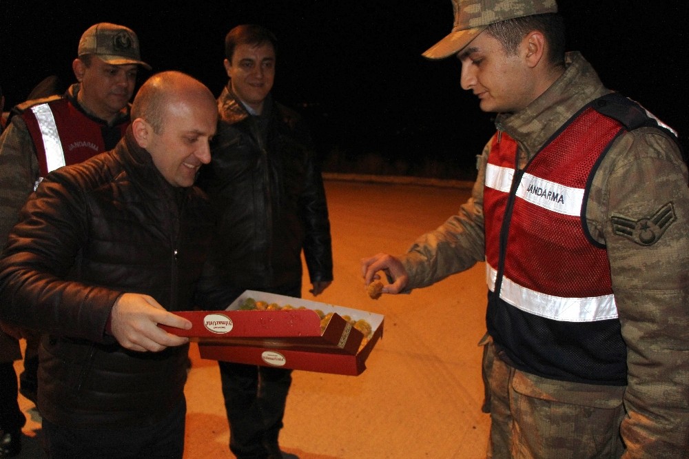 Vali Varol’dan huzur operasyonuna tatlı destek