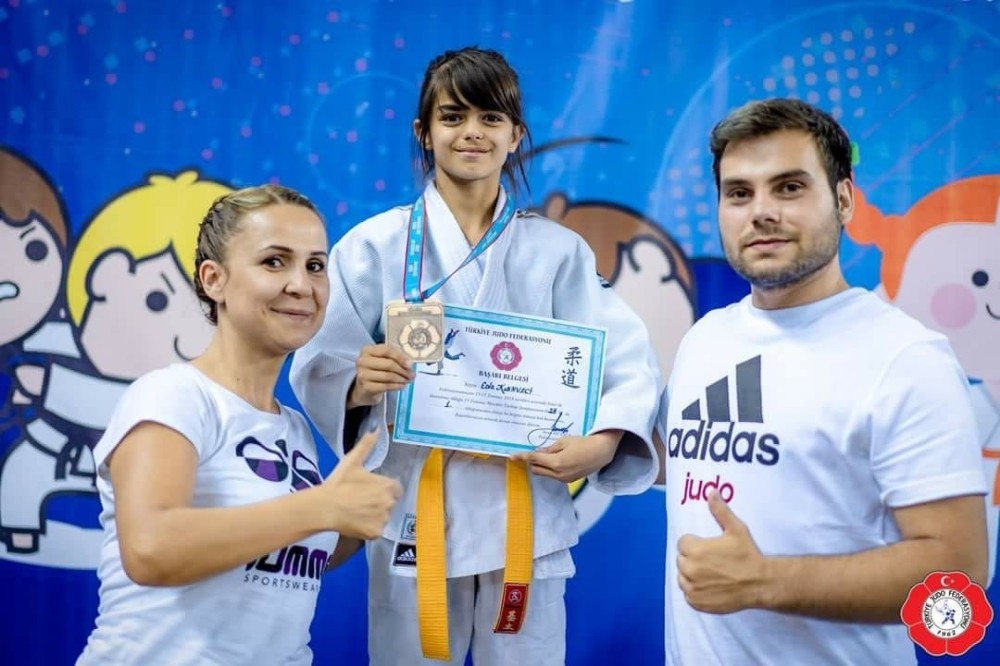 Minikler Judoda Eda Kahveci Türkiye Şampiyonu oldu