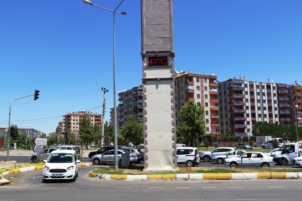 Öğrencileri en çok sıcaklar zorladı