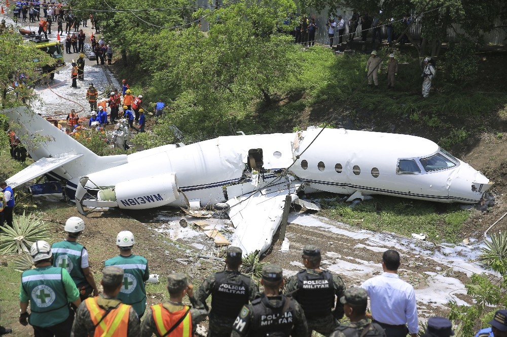 Honduras’ta jet uçağı düştü: 6 yaralı