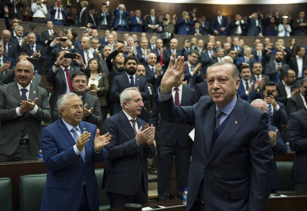 Erdoğan: “Cevap vermezsek terbiyesizliklerini siyaset yapmak sanıyorlar”