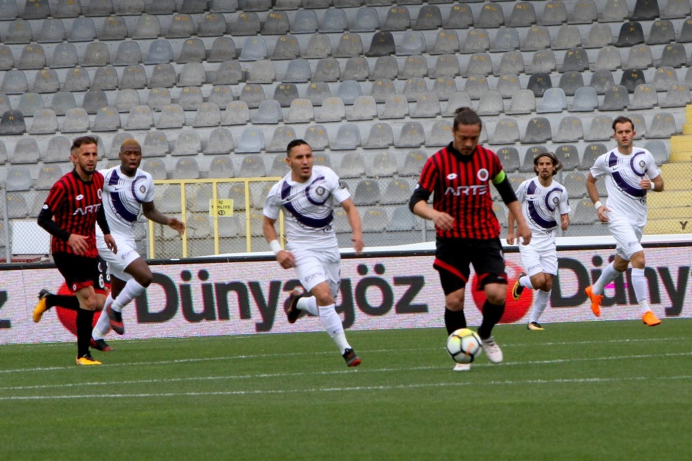 Spor Toto Süper Lig: Gençlerbirliği: 0  - Osmanlıspor: 1 (İlk yarı)