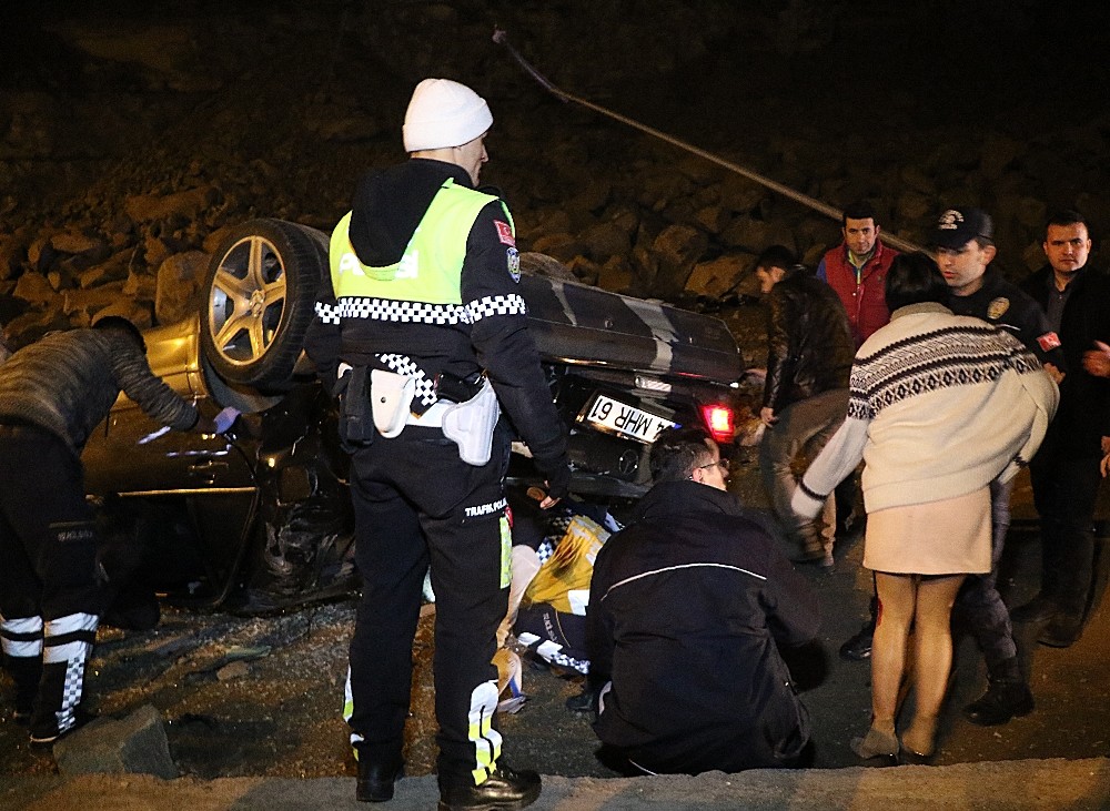 134 promil alkollü kadın sürücü otomobili ile takla attı