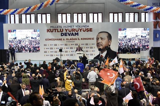 Cumhurbaşkanı Recep Tayyip Erdoğan; “Bugün Türkiye adımını ileri atması gereken günlerden geçmektedir”