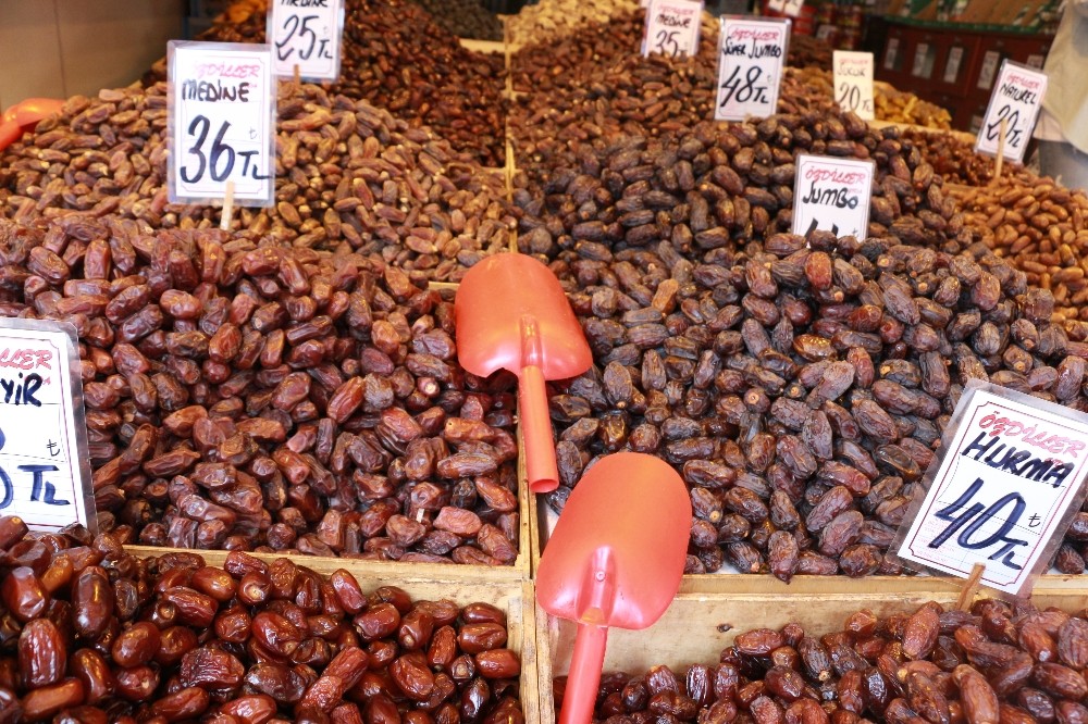 Ramazan’ın ilk haftasında hurma satışları durgun