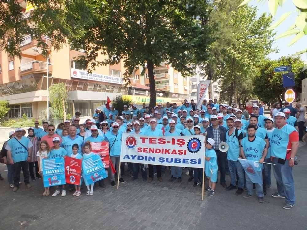 Aydın Tes-İş 300 işçiyle İzmir Gündoğdu’ya çıkartma yaptı