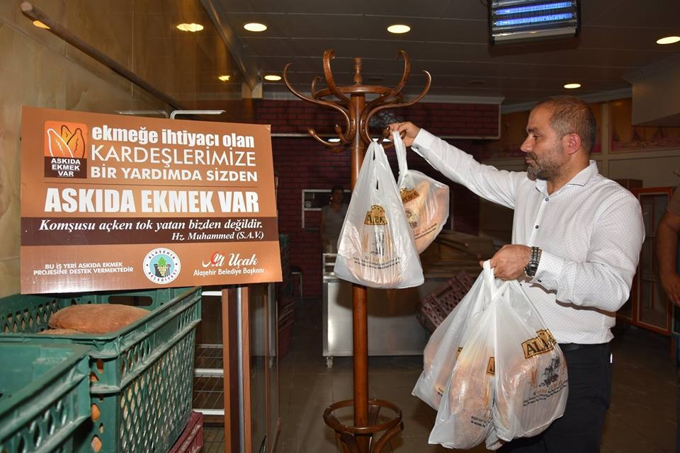 Alaşehir Belediyesinden ’Askıda Ekmek Projesi’ne tam destek