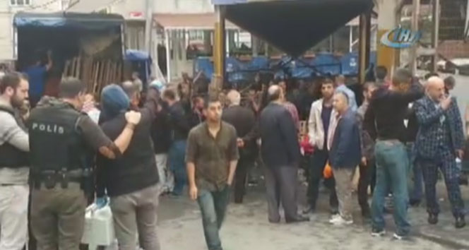 Gazi Mahallesinde pazarcıların kavgası kanlı bitti