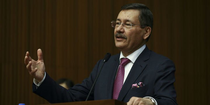 Melih Gökçek Neden İstifa Etti