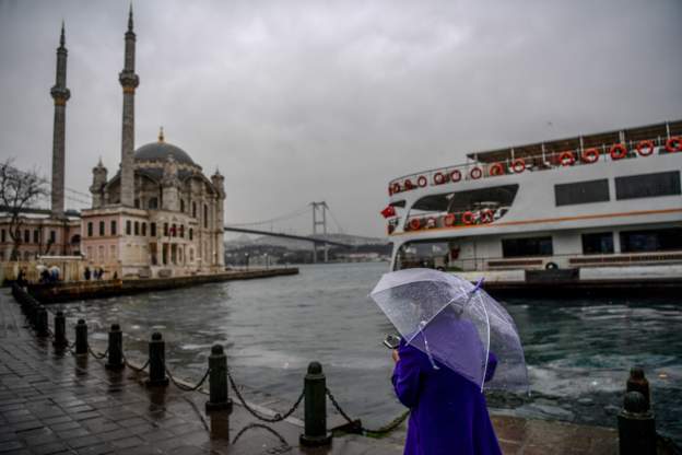 Meterolojiden İstanbul'lulara sağanak yağış uyarısı