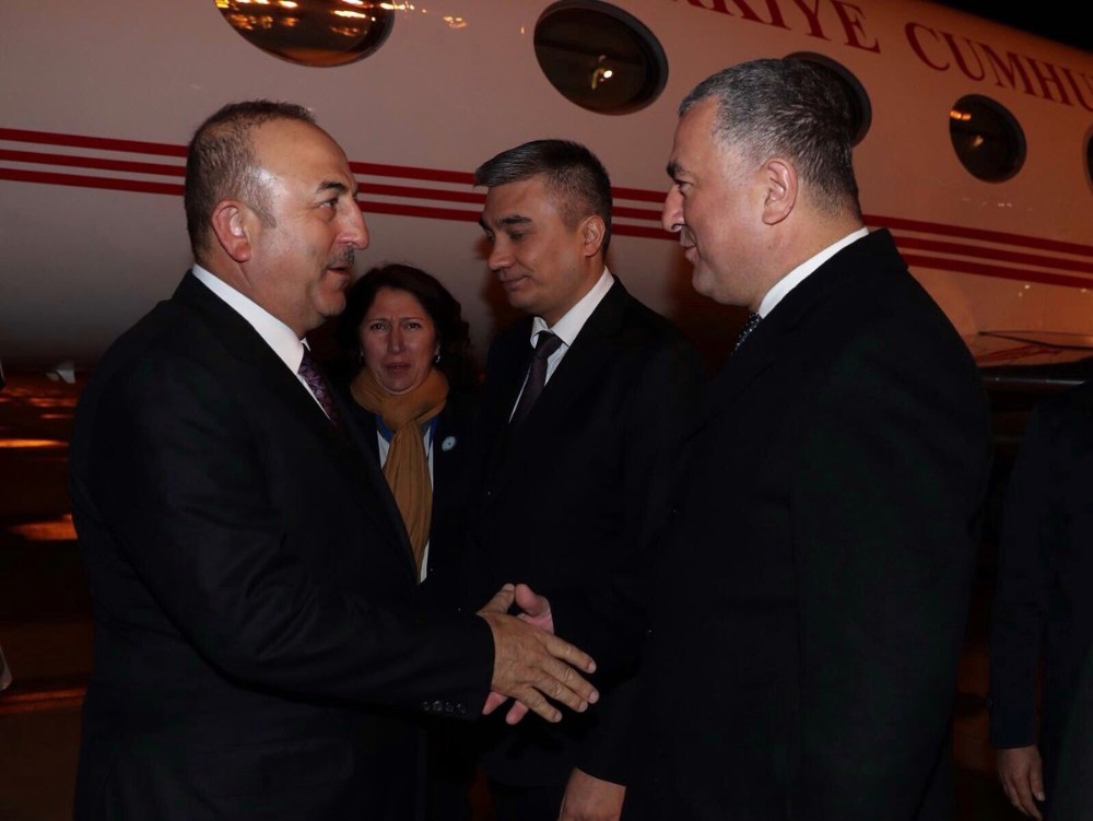 Mevlüt Çavuşoğlu Özbekistan’da