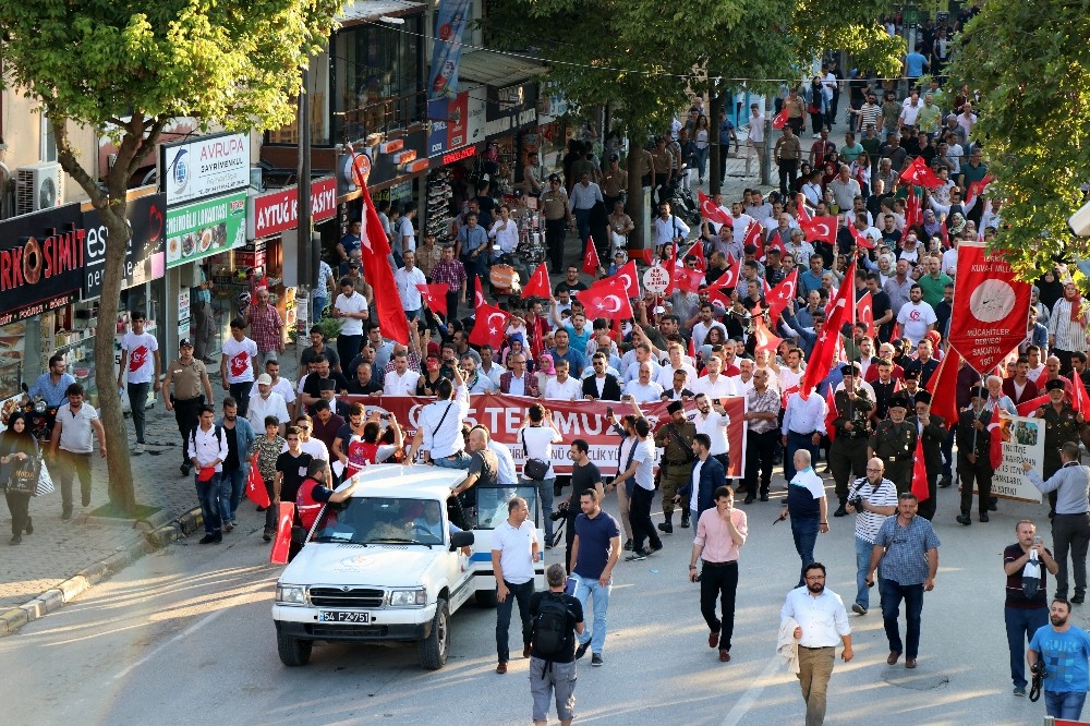 Sakarya’da Milli Birlik Günü Gençlik Yürüyüşü