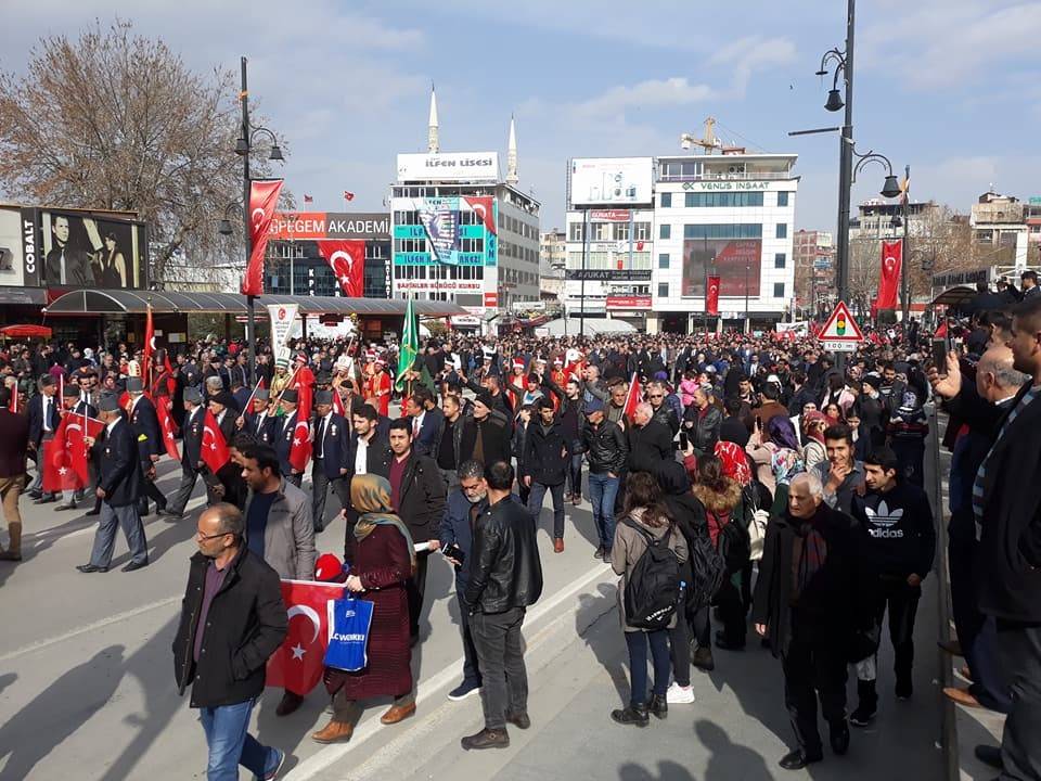 Malatya’da Mehmetçiğe destek yürüyüşü