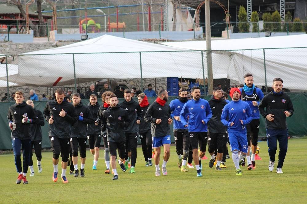 Karabükspor’da Akhisar hazırlıkları başladı