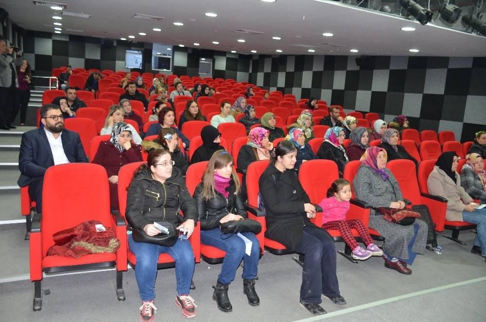 Bilecik’te tüp bebek konferansı