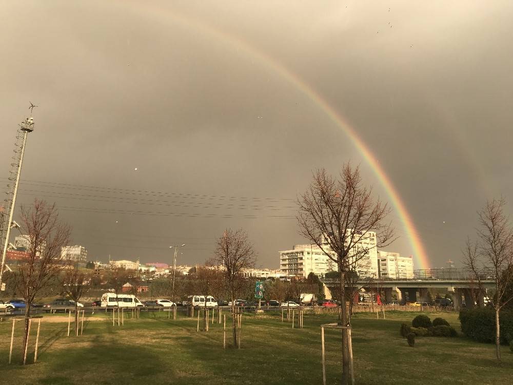 İstanbul’da çift gökkuşağı sürprizi