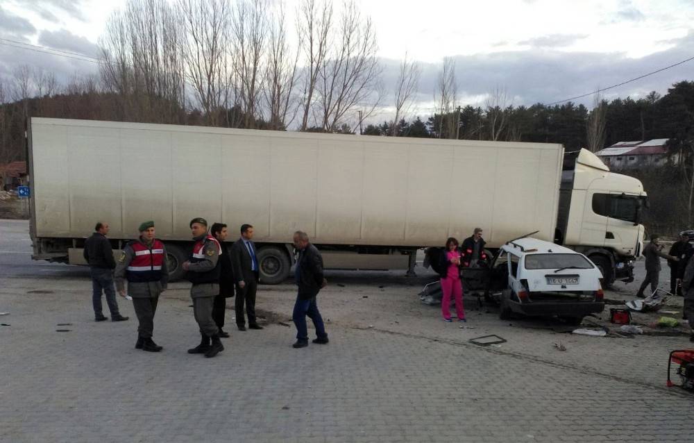 Bursa’da trafik kazası: 1 ölü, 1 yaralı