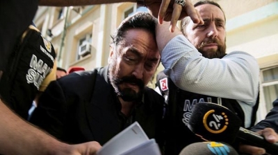 Adnan Oktar'ın aylık kazancı belli oldu! Milyonlarca dolar...