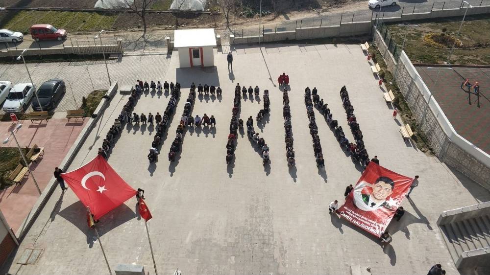 Öğrencilerden Afrin’deki Mehmetçiğe destek