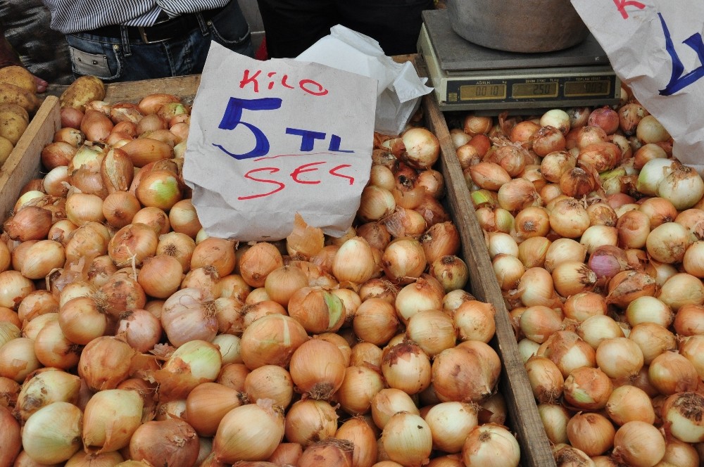 ″Patates ve soğan fiyatları iki haftaya normale döner”