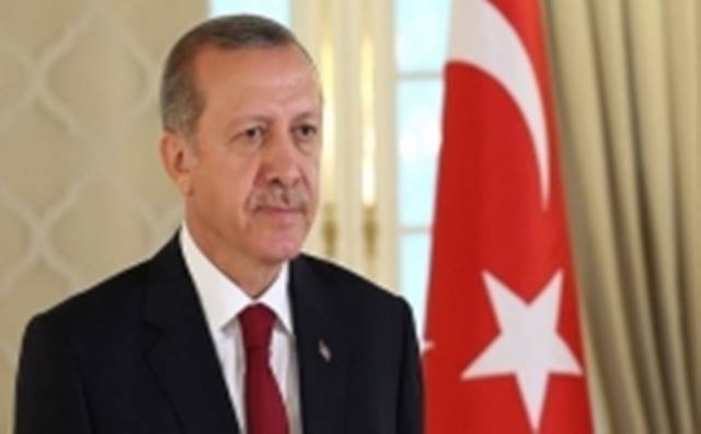Erdoğan; 'Bir işçi işten çıkarıldığında iş mahkemesi tarafından haklı bulununca işe iade kararı alınır'
