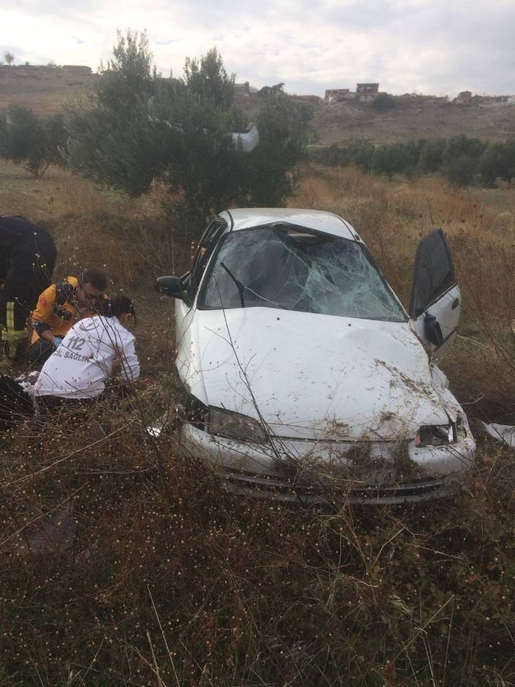 Kırkağaç’ta trafik kazası: 2 yaralı