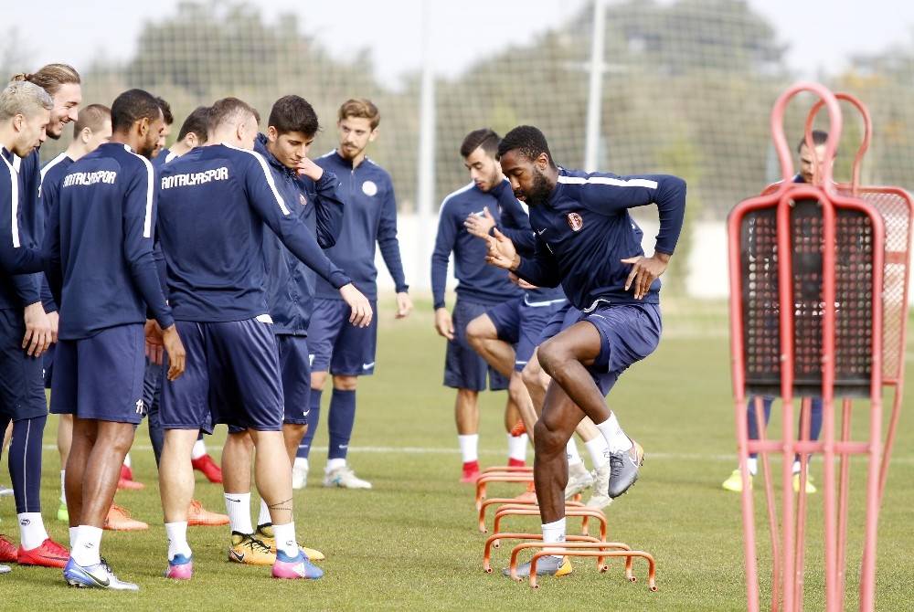 Antalyaspor’da Galatasaray maçı hazırlıkları