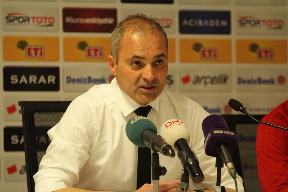 Erkan Sözeri: ″Futbolun daha doğrularını yaparak kazanmayı bildik″
