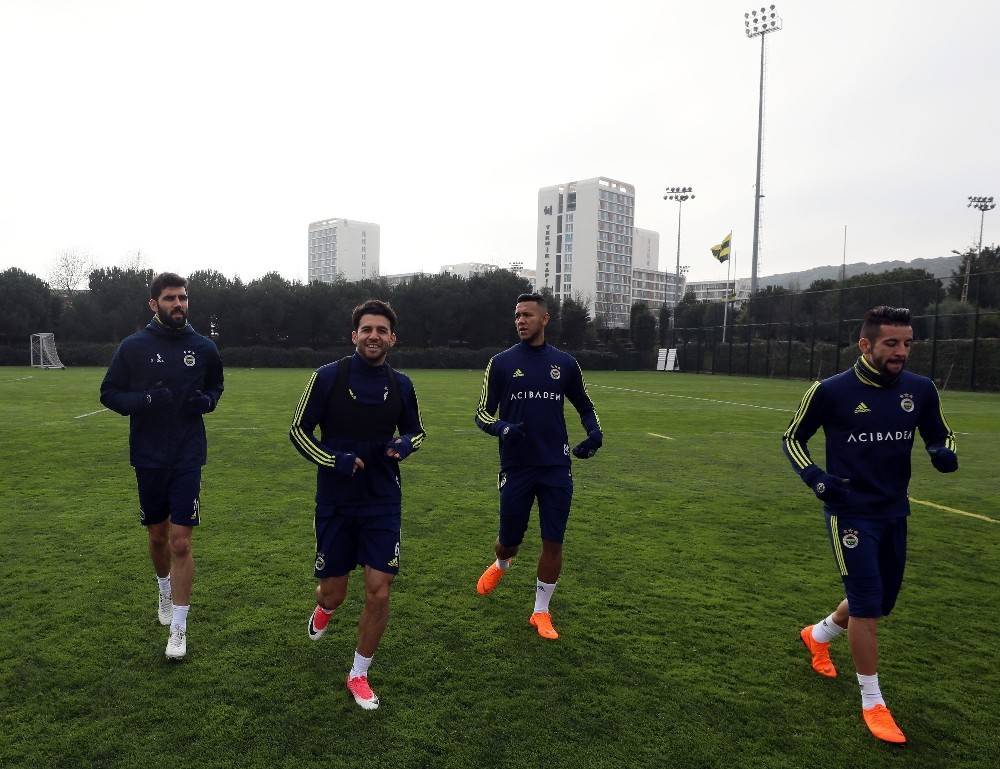 Fenerbahçe, Beşiktaş maçı hazırlıklarını sürdürdü