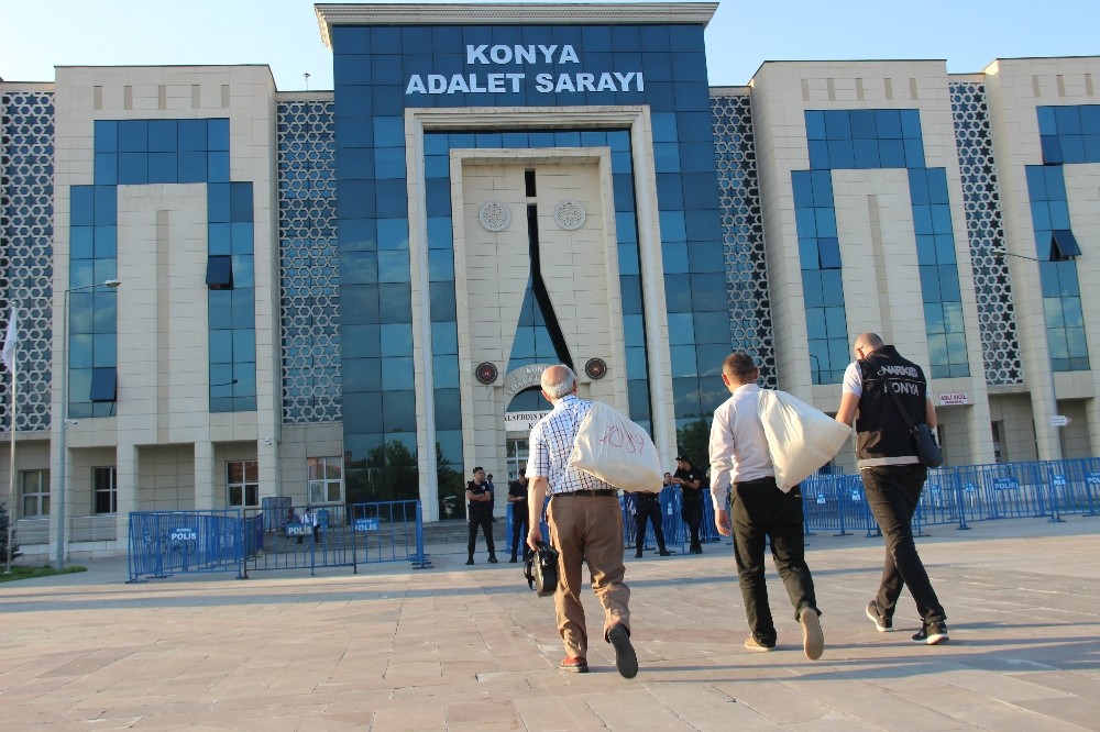 Konya’da oylar adliyeye teslim edilmeye başlandı