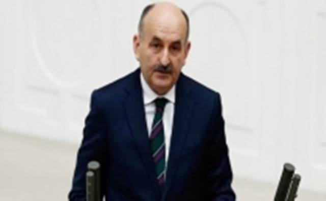 Taşeron işçi ve dava kararlarıyla ilgili, Bakan Müezzinoğlu açıklama yaptı.